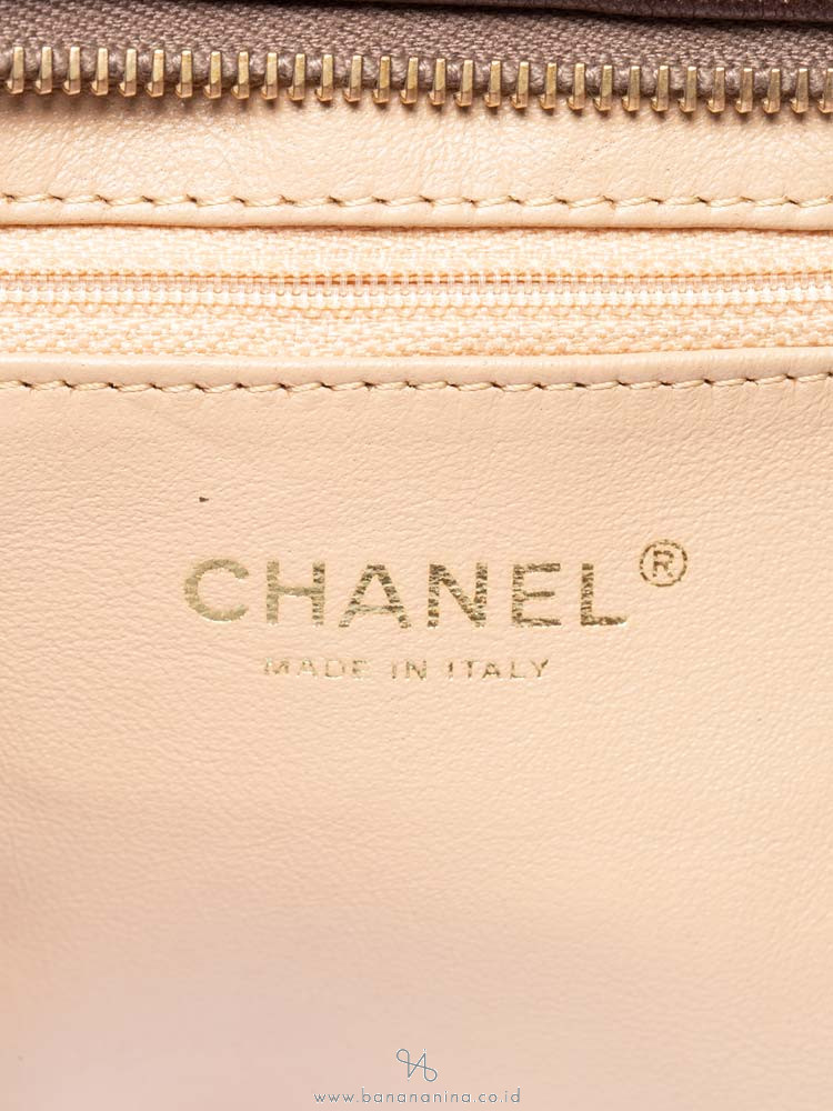 CHANEL Metallic Luxe Ligne Shopper Bronze