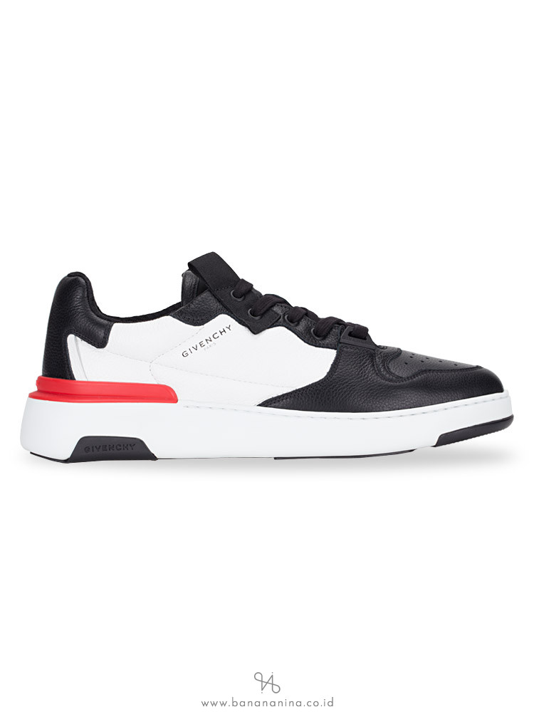 GIVENCHY Men Two-Toned Wing Leather Sneakers Noir Blanc Sz 42