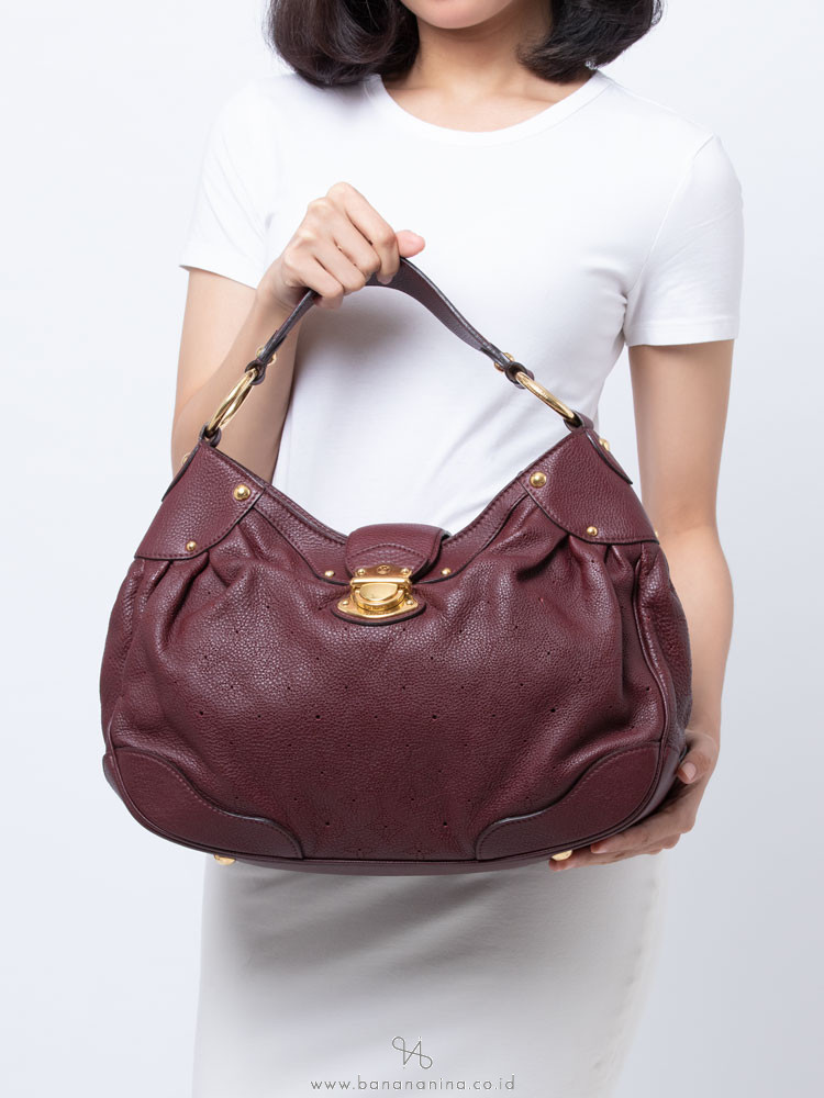 LOUIS VUITTON Mahina Solar PM Bordeaux