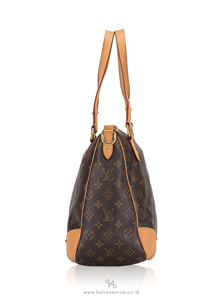 LOUIS VUITTON Monogram Estrela MM