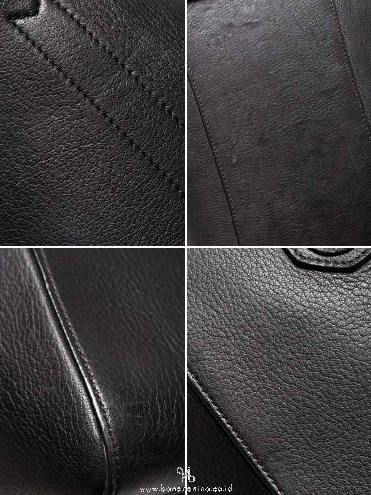 GIVENCHY Grained Leather Medium Antigona Black