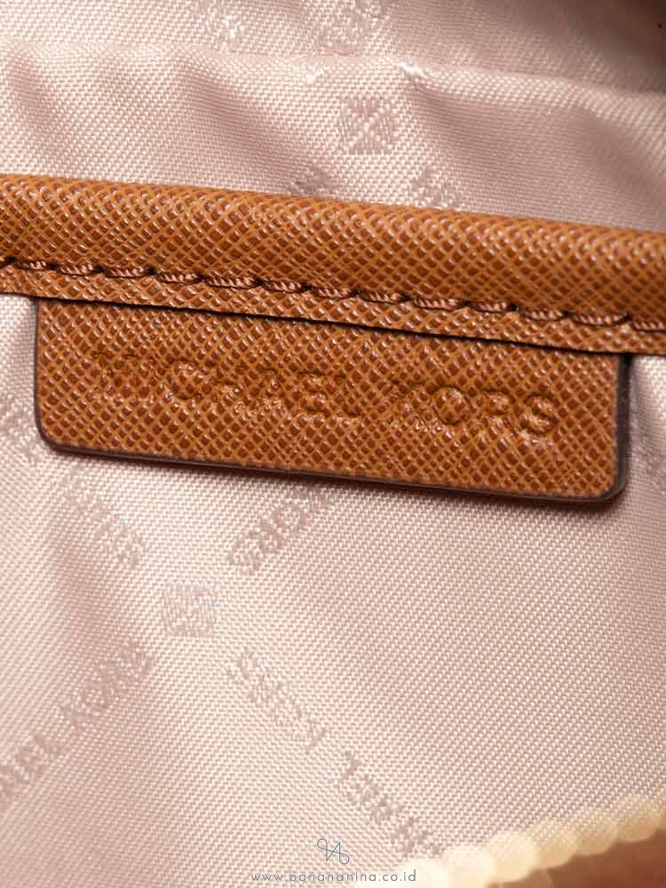 MICHAEL KORS Jet Set Item Large Crossbody Luggage