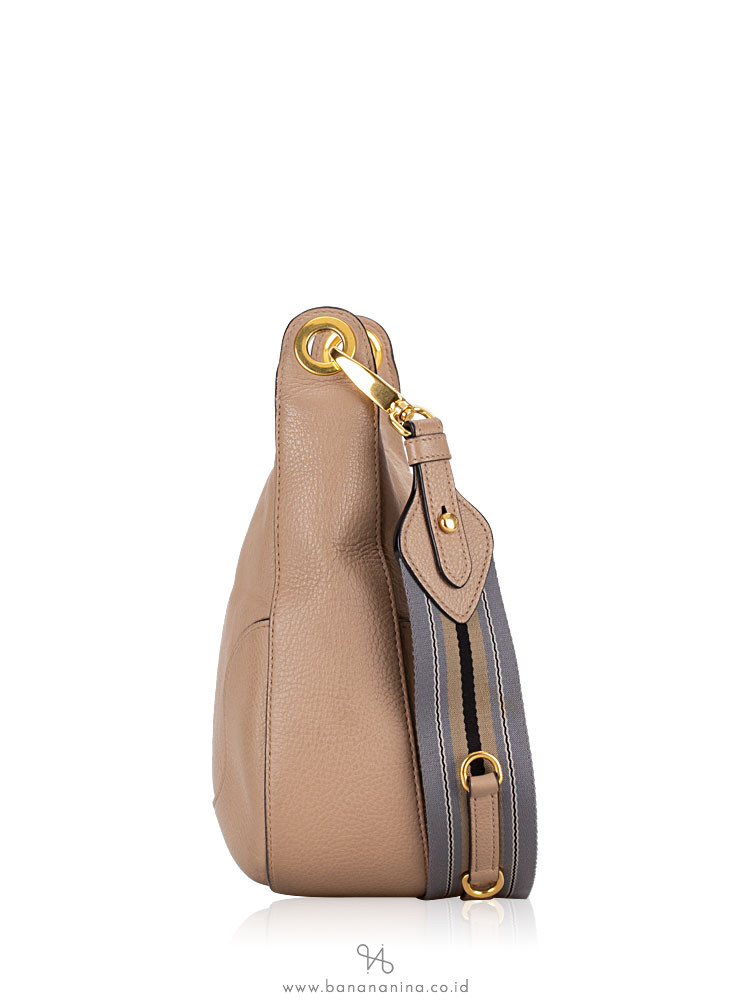 PRADA 1BC052 Vitello Daino Hobo Cammeo