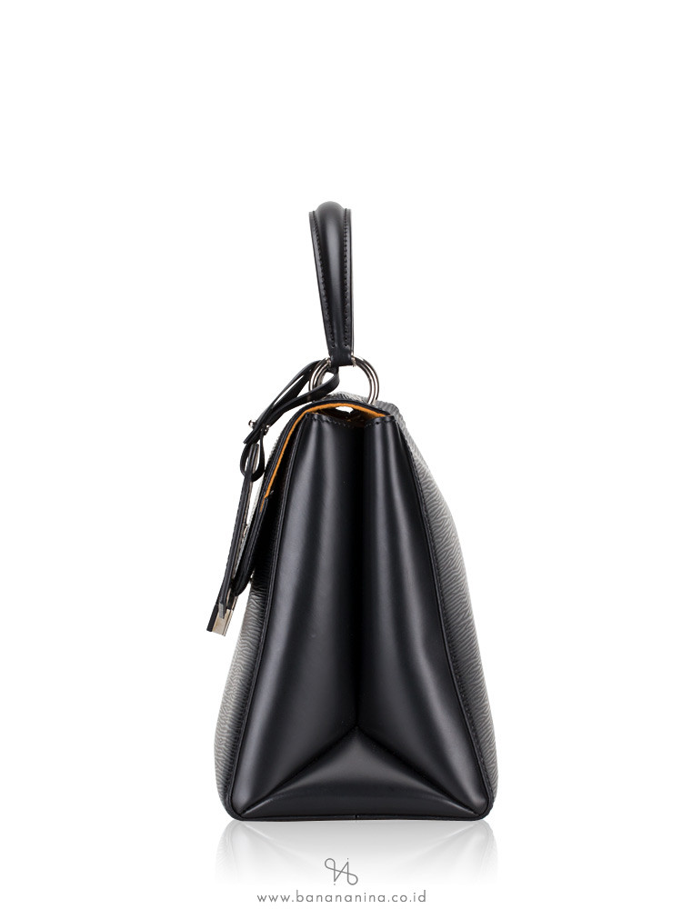 LOUIS VUITTON Epi Grenelle MM Noir