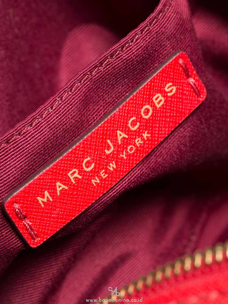 MARC JACOBS Playback Leather Crossbody Red Gold