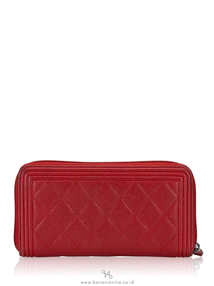 CHANEL Caviar Boy Zip Wallet Red