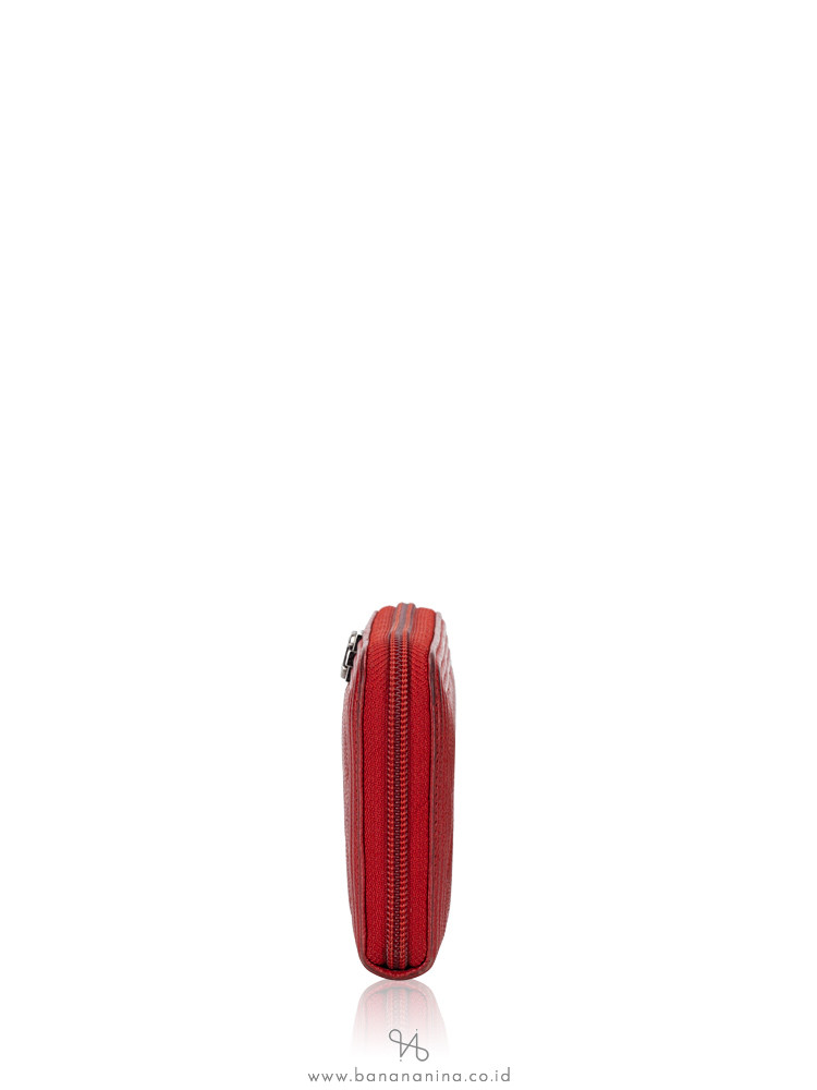 CHANEL Caviar Boy Zip Wallet Red