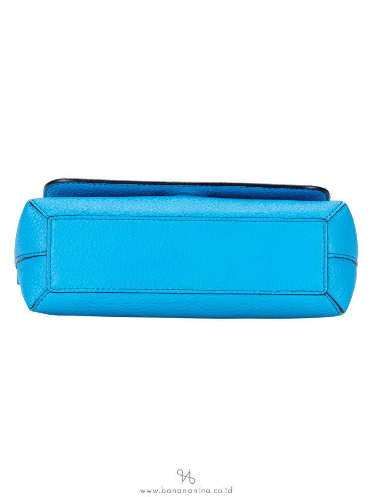 BURBERRY Signature Grain Small Burleigh Crossbody Neon Blue