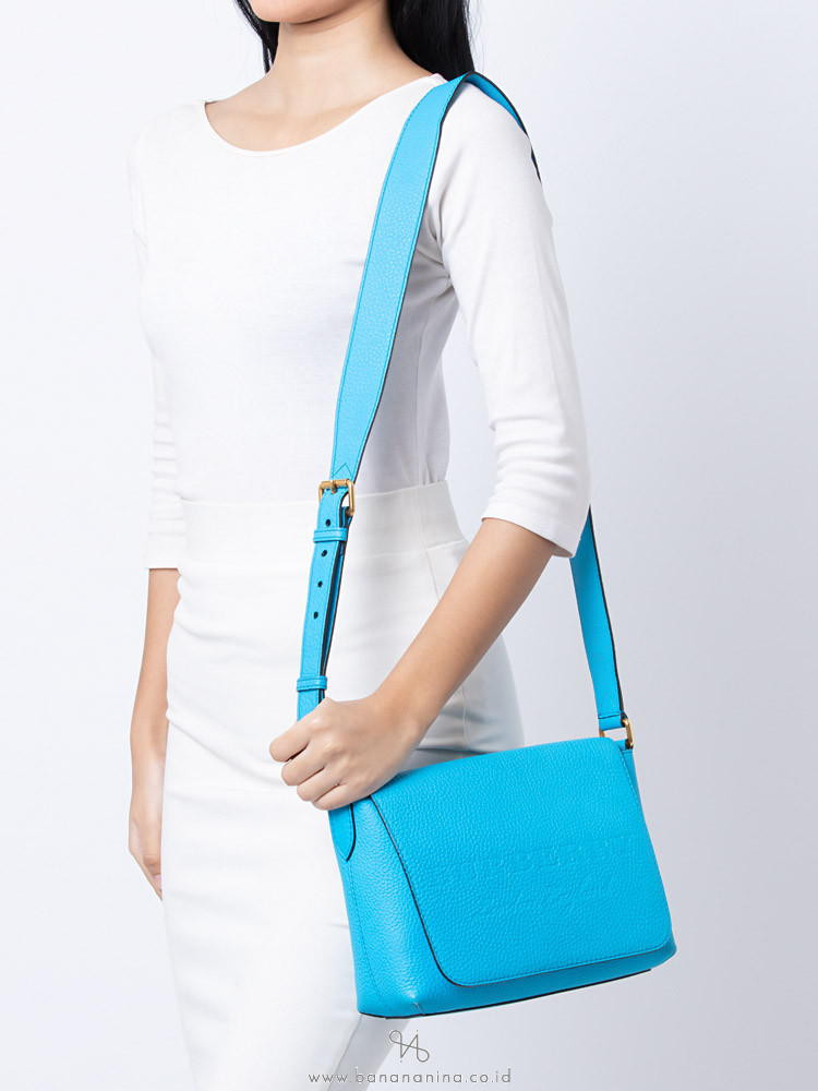 BURBERRY Signature Grain Small Burleigh Crossbody Neon Blue