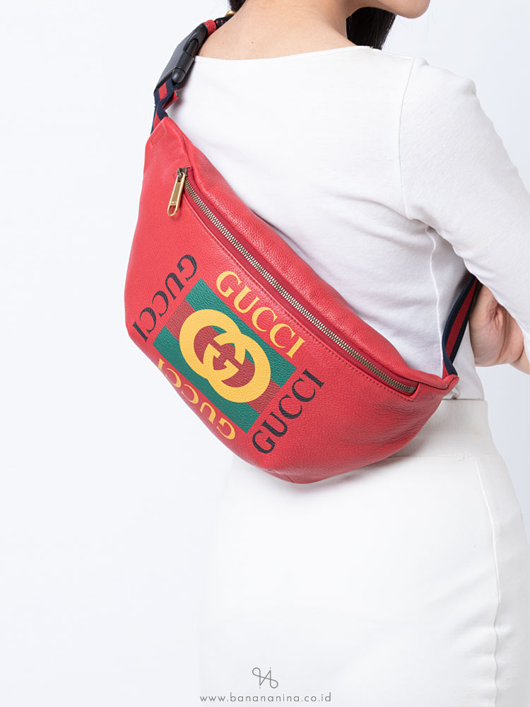 gucci red fanny pack