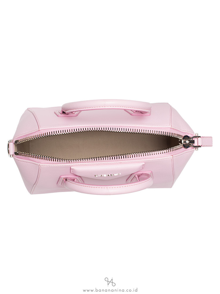 GIVENCHY Sugar Goatskin Small Antigona Bright Pink