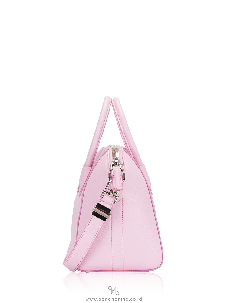 GIVENCHY Sugar Goatskin Small Antigona Bright Pink