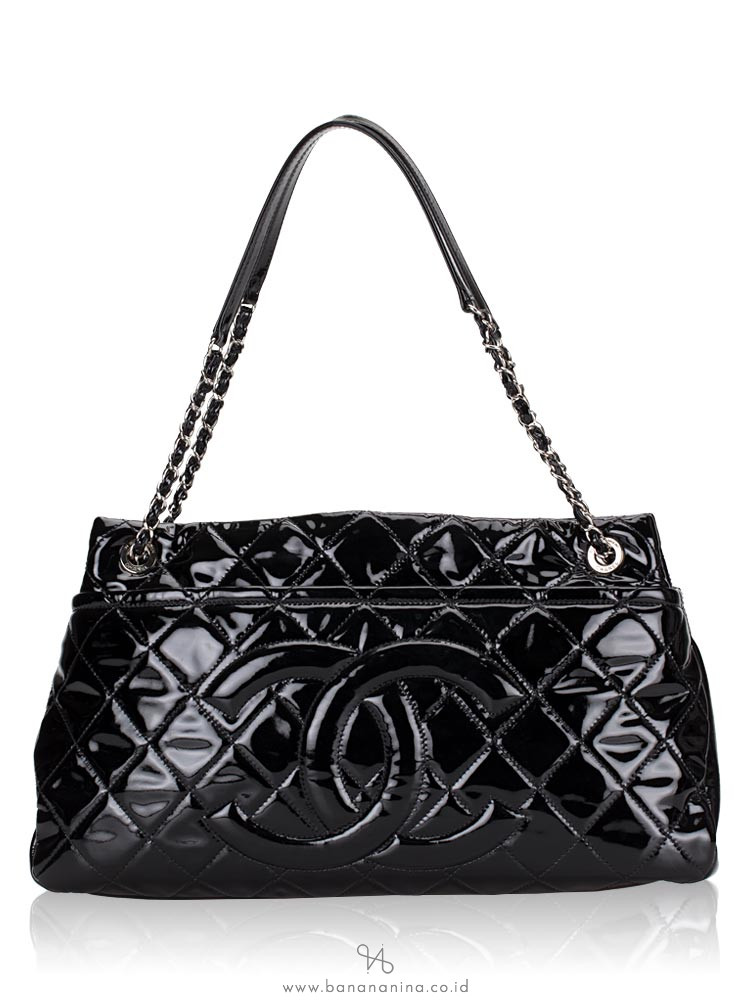 CHANEL Quilted Patent Timeless Shopping Tote Black