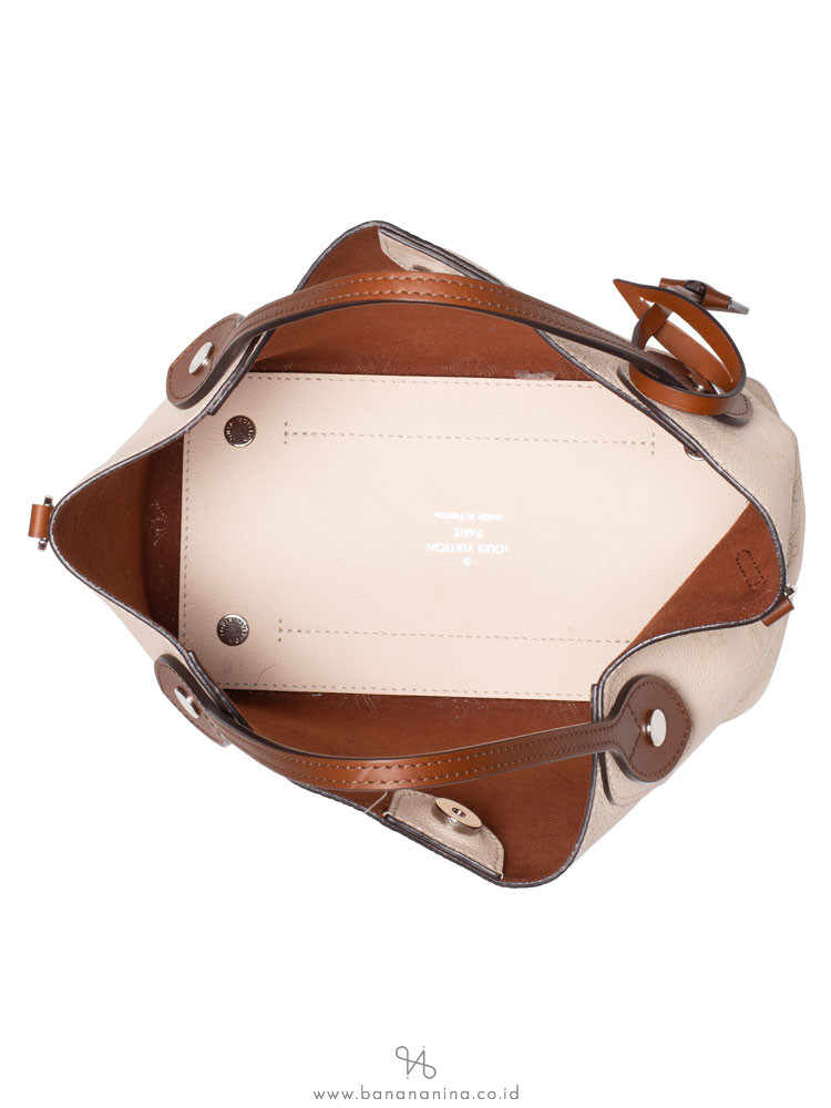 LOUIS VUITTON Mahina Hina PM Cream