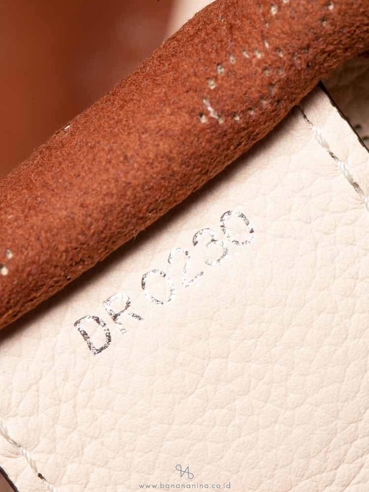 LOUIS VUITTON Mahina Hina PM Cream