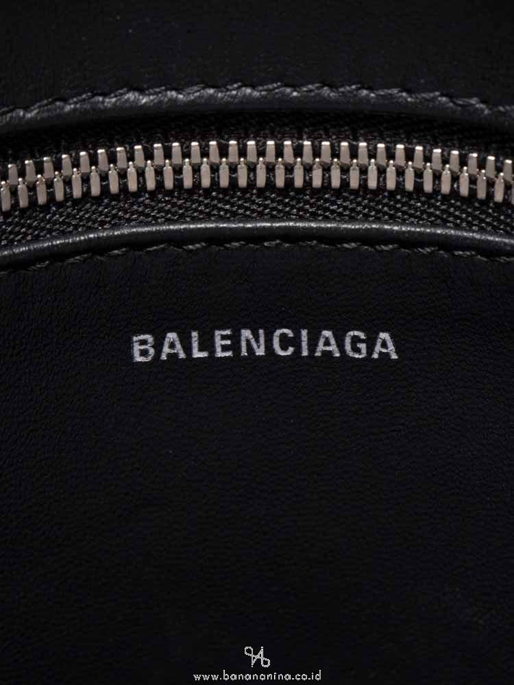 BALENCIAGA Glitter Triangle Duffle XS Argent Noir