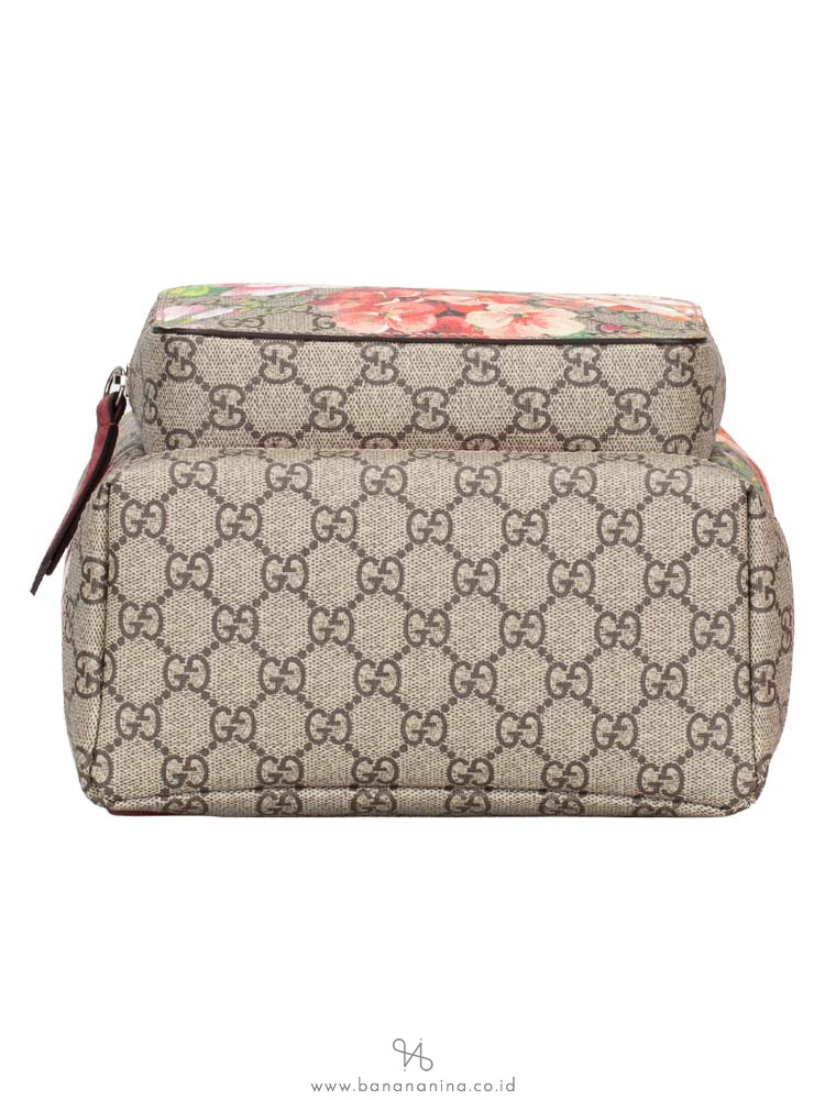 GUCCI GG Supreme Blooms Small Backpack Pink
