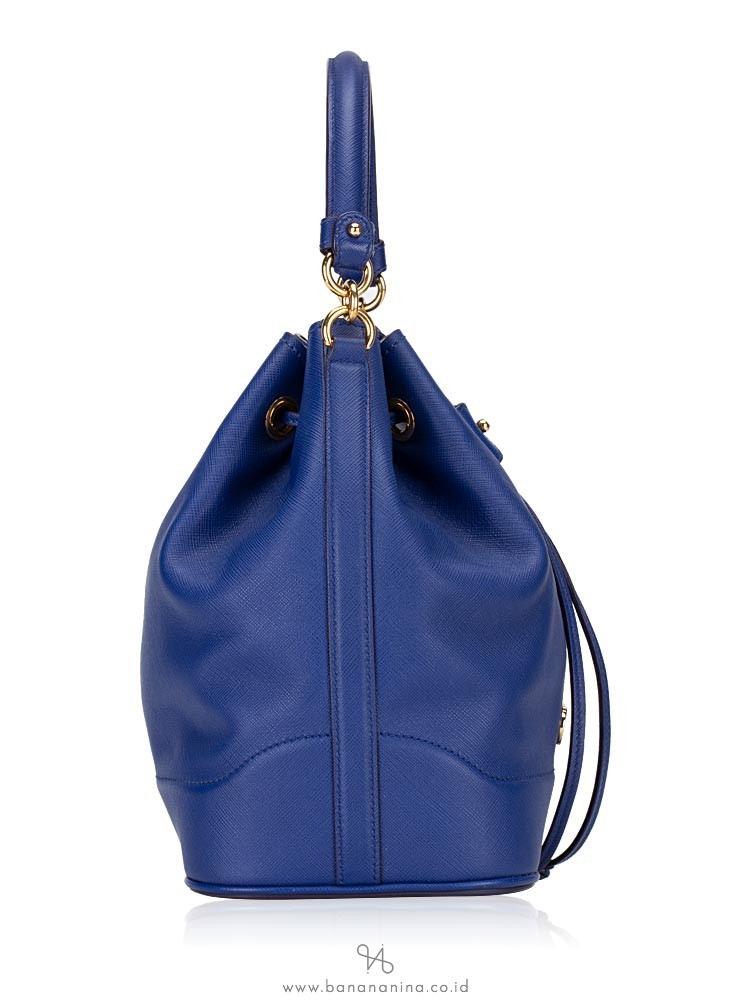 SALVATORE FERRAGAMO Mille Bucket Bag Blue