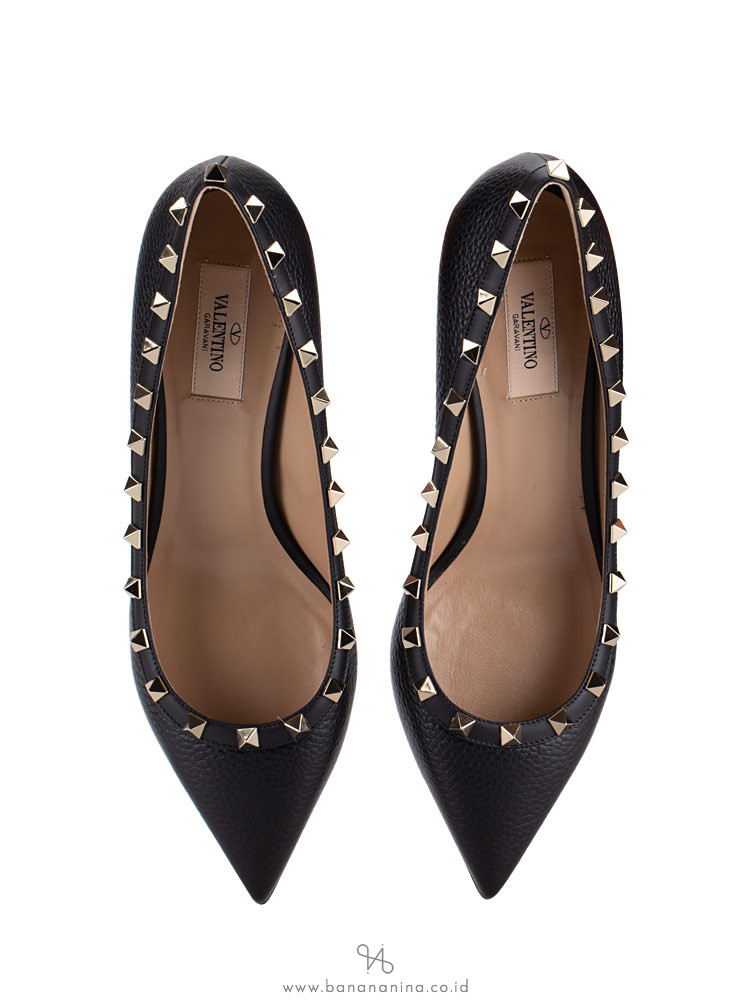 VALENTINO Rockstuds Grainy Leather Heels Black Sz 40