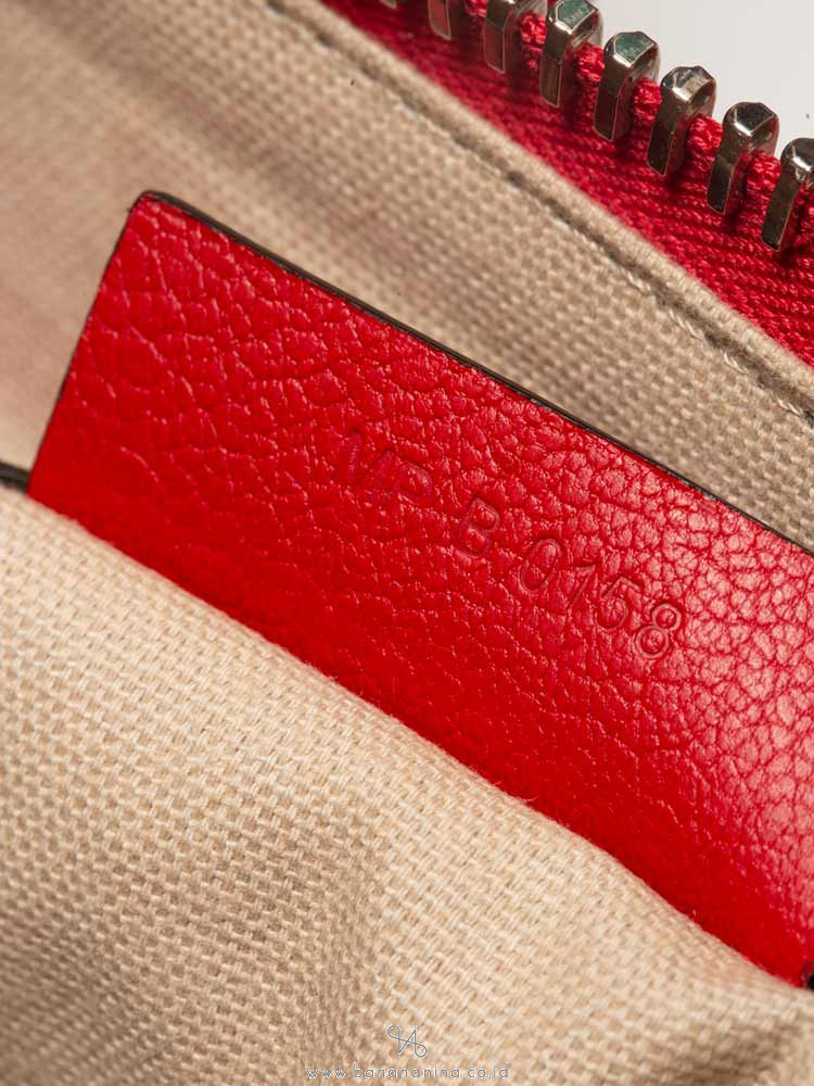 GIVENCHY Sugar Goatskin Mini Antigona Red