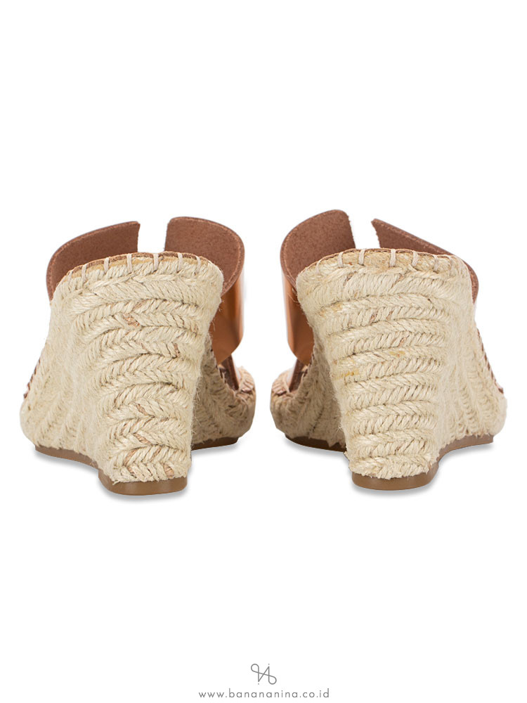 STEVE MADDEN Eryk Espadrilles Wedge Rose Gold Sz 8
