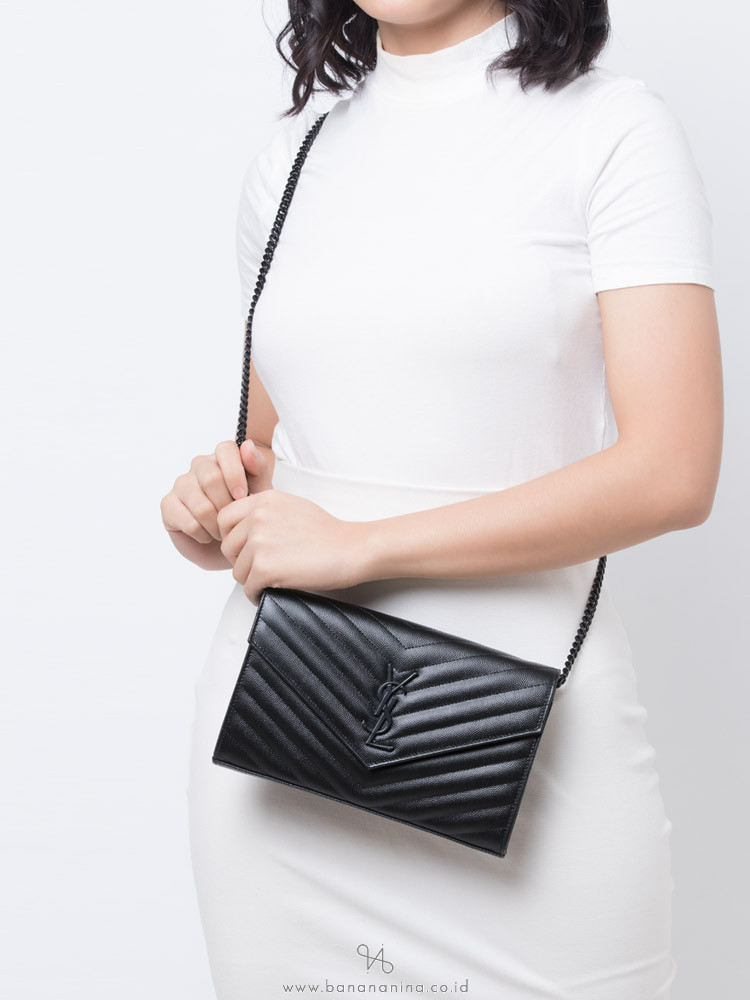 YSL Grain De Poudre Matelasse Monogram Chain Wallet All Black