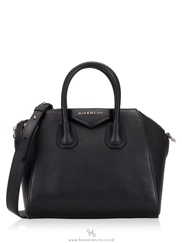 GIVENCHY Sugar Goatskin Mini Antigona Black