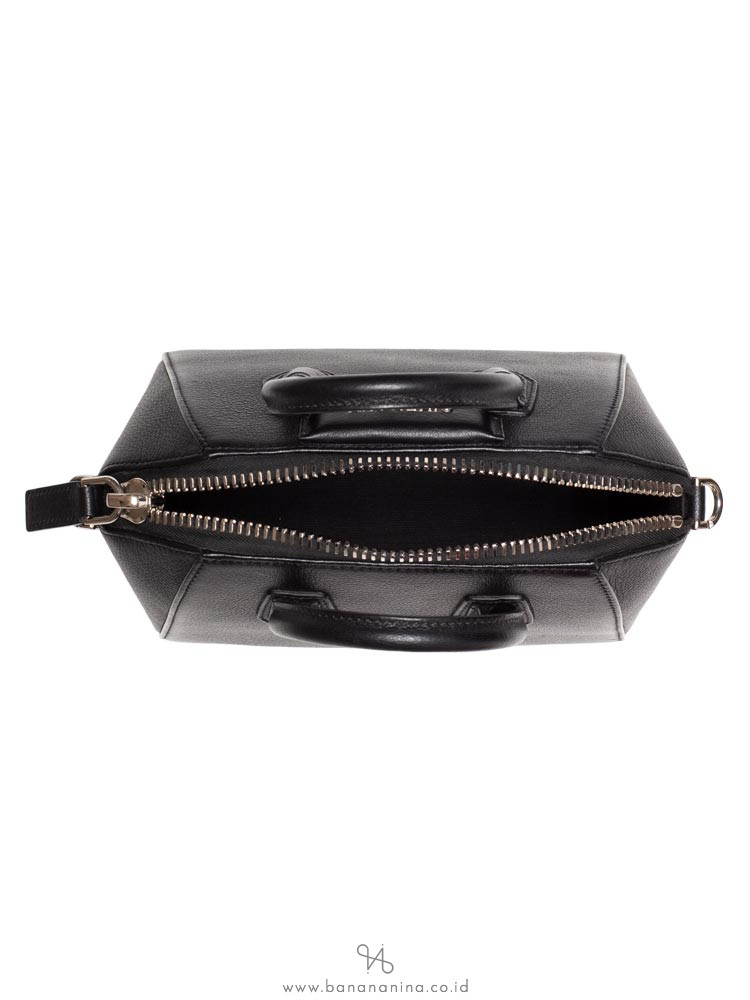 GIVENCHY Sugar Goatskin Mini Antigona Black