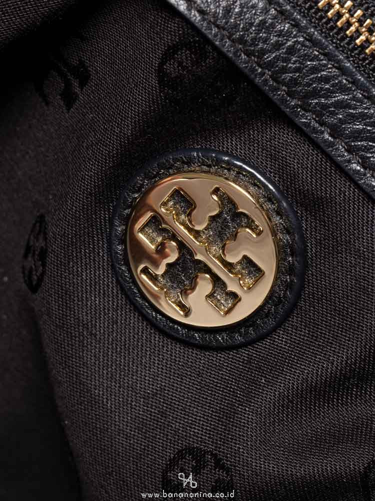 TORY BURCH Marion Chain Shoulder Slouchy Tote Black