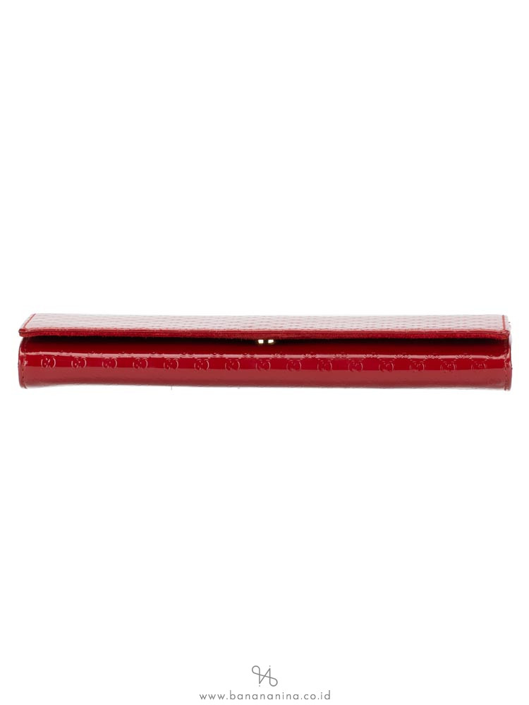 GUCCI Patent Microguccissima Small Broadway Clutch Red