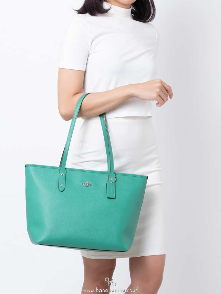 COACH 58846 Crossgrain Leather City Zip Tote Green