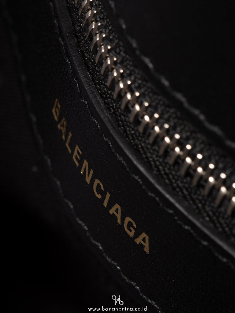 BALENCIAGA Ville Small Top Handle Bag Black