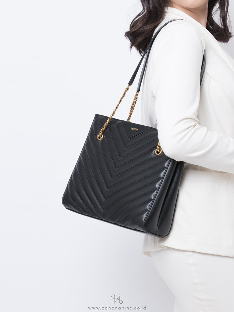 YSL Grain de Poudre Matelasse Chevron Medium Tribeca Tote Black