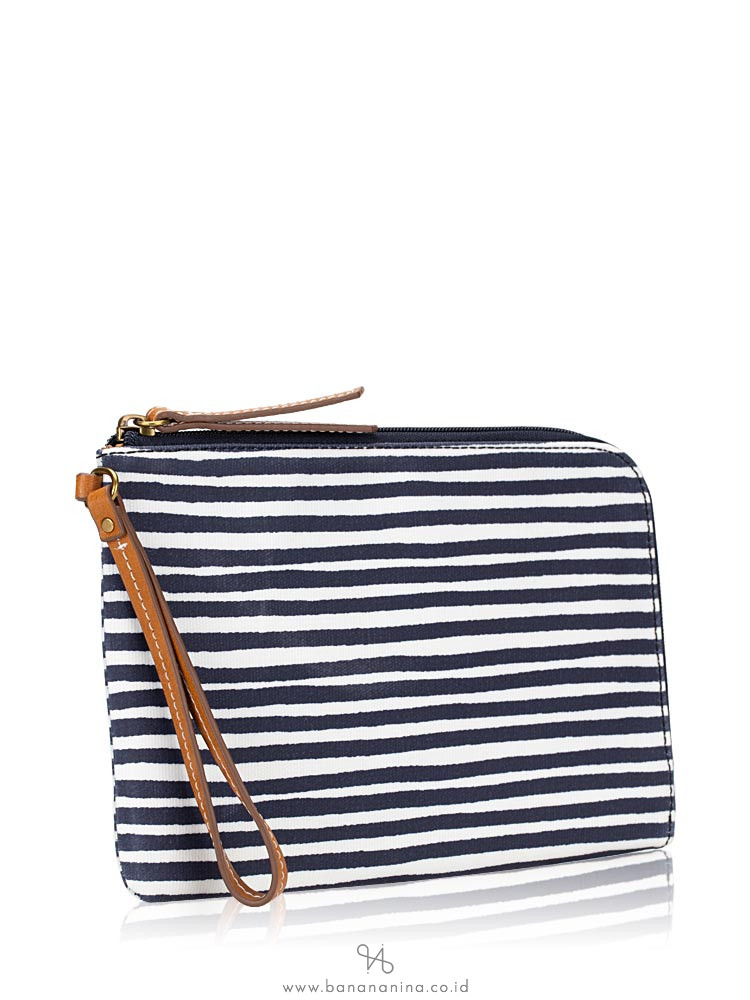 FOSSIL SWL2039475 Eliza Large Wristlet Navy Stripe