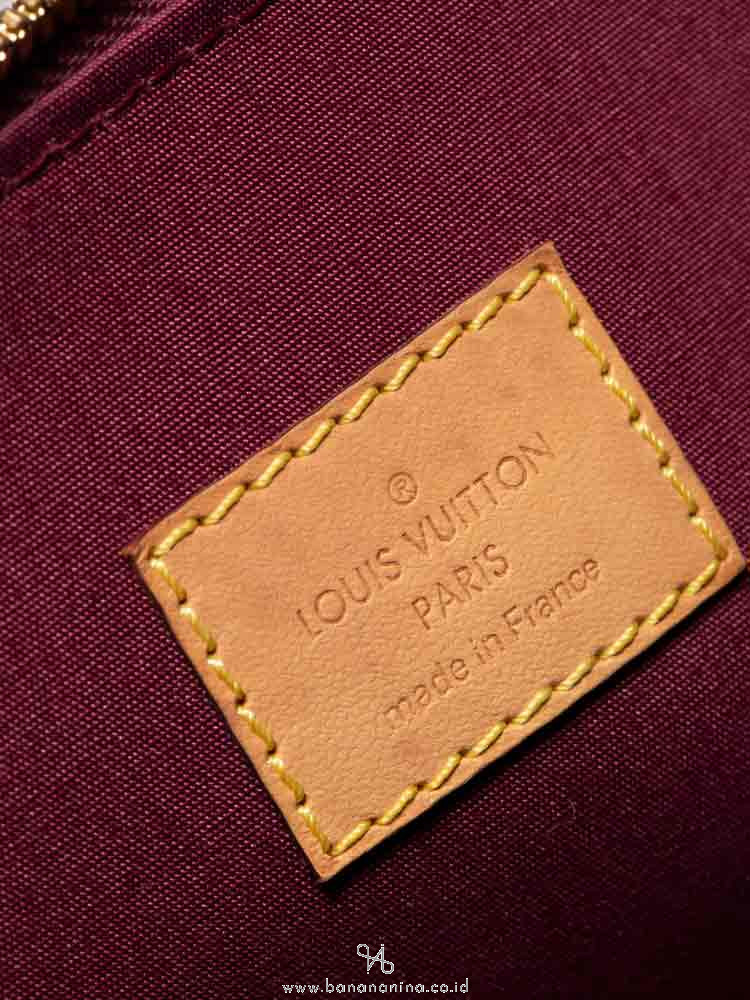 LOUIS VUITTON Monogram Vernis Alma GM Rouge Fauviste