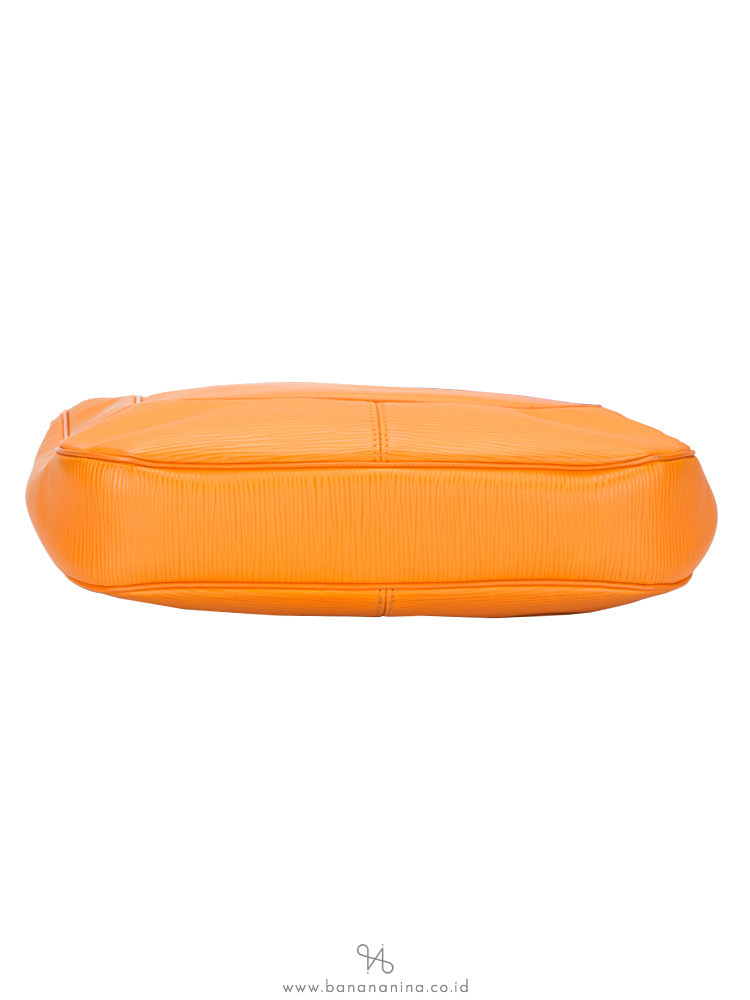 LOUIS VUITTON Epi Salabha Mandarin