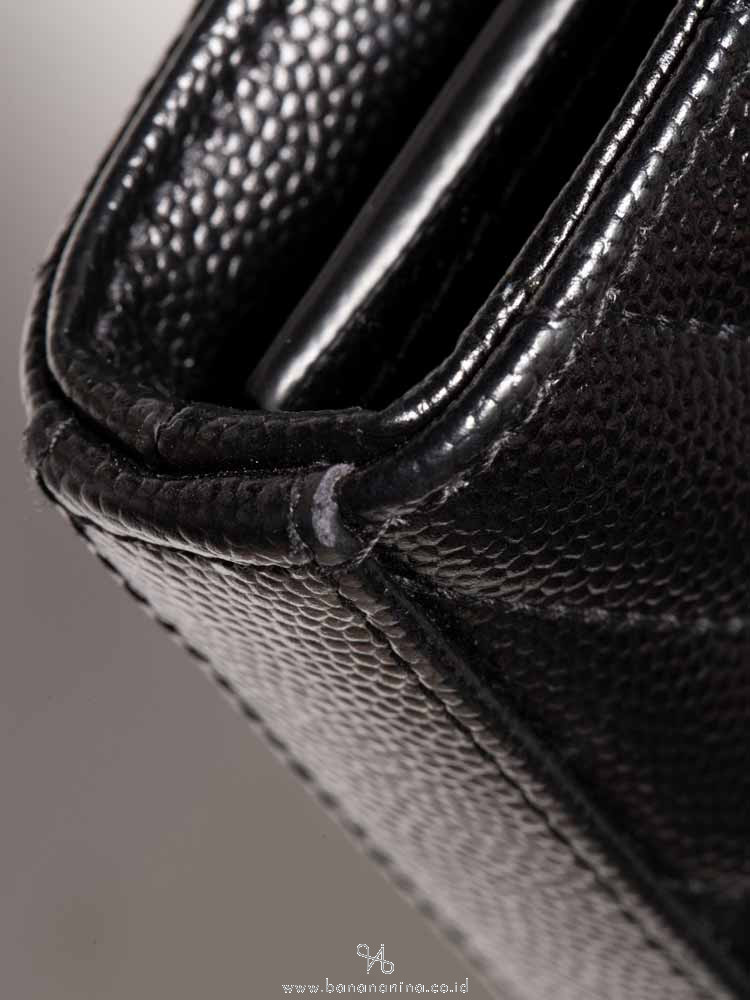 YSL Grain De Poudre Matelasse Chevron Monogram Chain Wallet Black