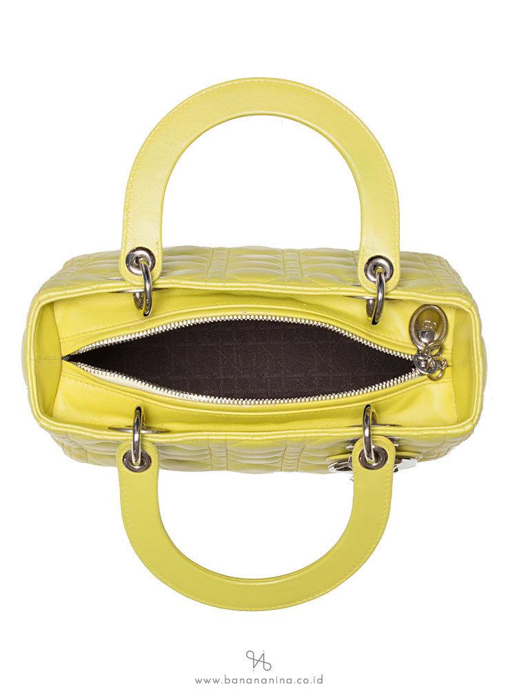 CHRISTIAN DIOR Cannage Medium Lady Dior Lime