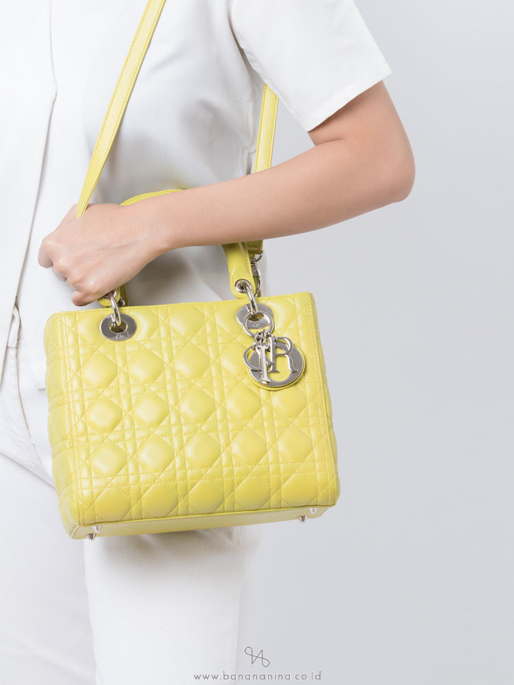 CHRISTIAN DIOR Cannage Medium Lady Dior Lime