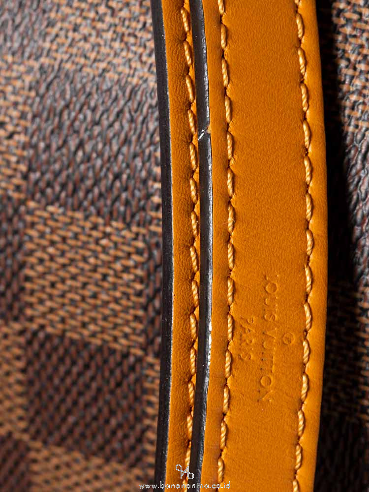 LOUIS VUITTON Damier Ebene Neonoe MM Safran