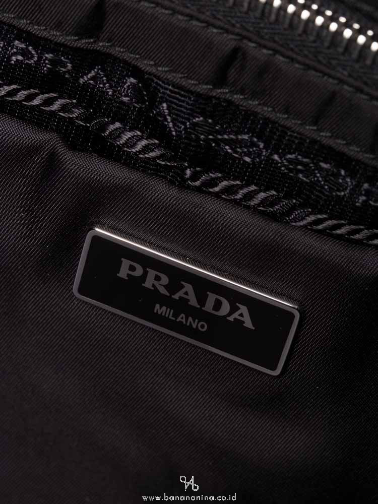 PRADA 1BG169 Quilted Nylon Tote Nero