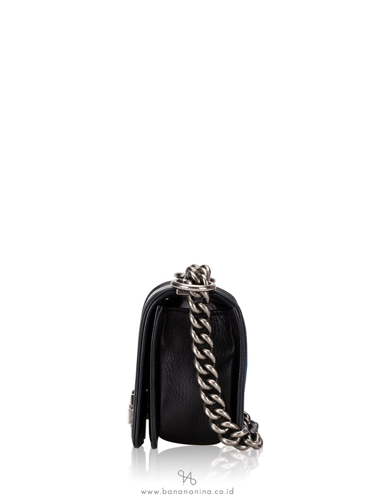 CHANEL Calfskin Small Boy Flap Bag Black