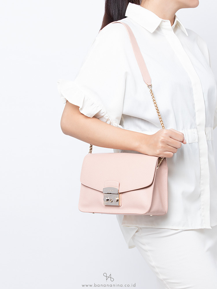 FURLA Metropolis Medium Chain Shoulder Bag Moonstone