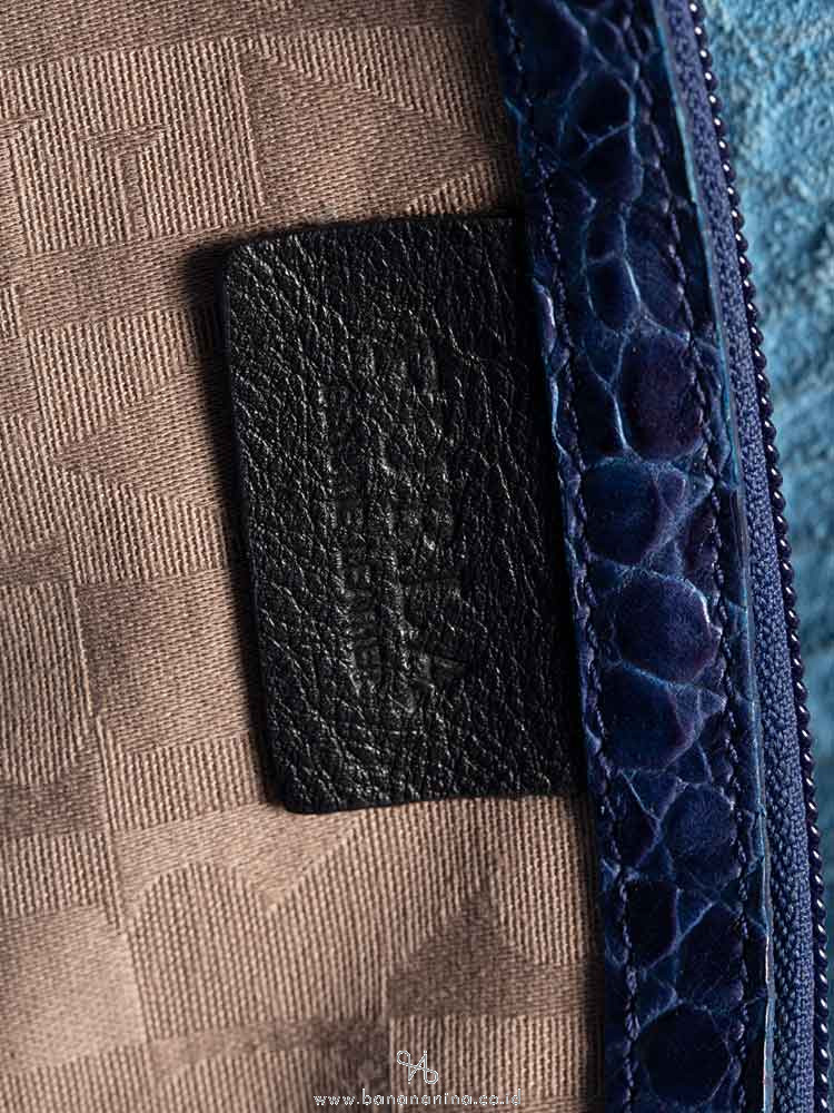 FURLA Croc Embossed Zucca Tote Blue Ink
