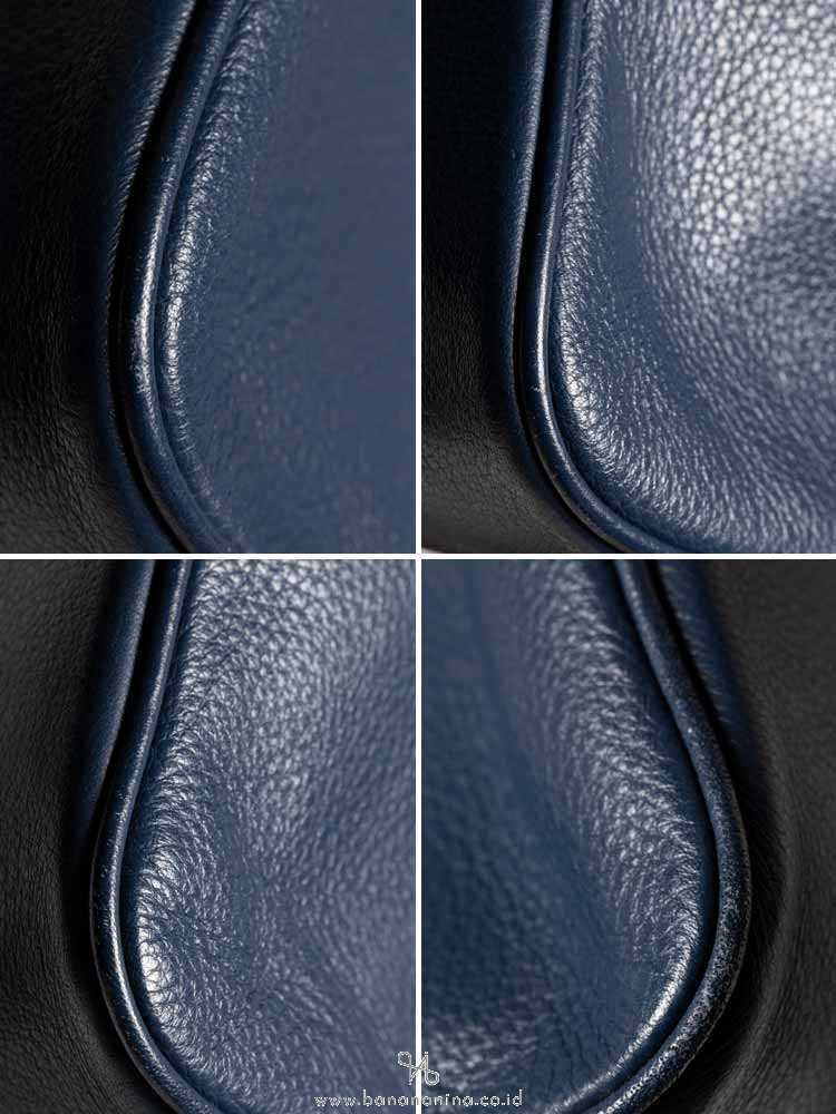 MICHAEL KORS Hamilton Small Shoulder Flap Admiral