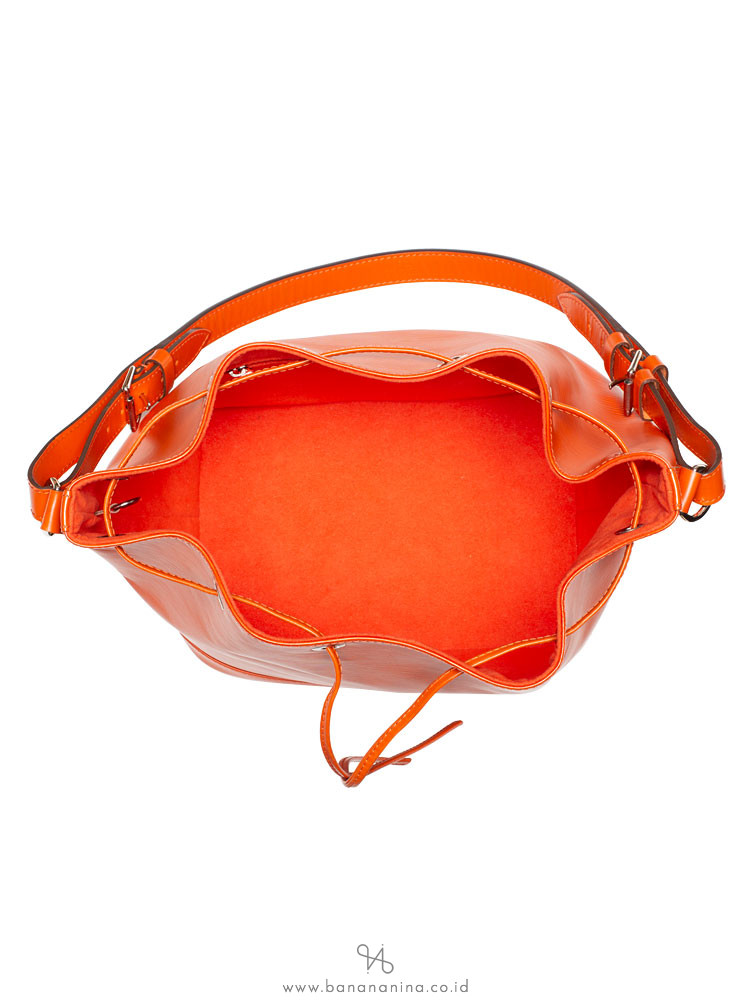 LOUIS VUITTON Epi Petit Noe NM Piment