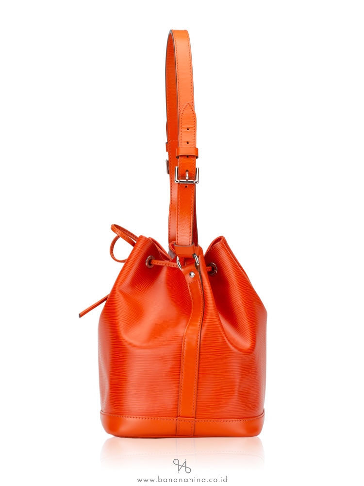 LOUIS VUITTON Epi Petit Noe NM Piment