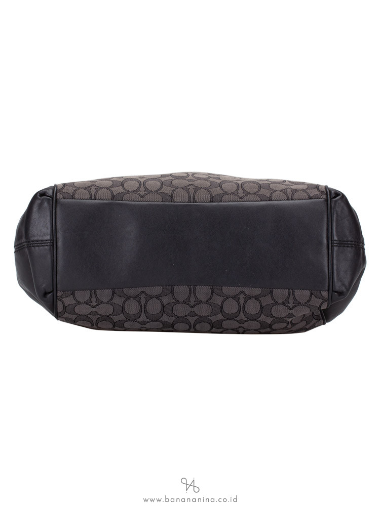 COACH 27579 Outline Signature Lexy Shoulder Bag Black Smoke