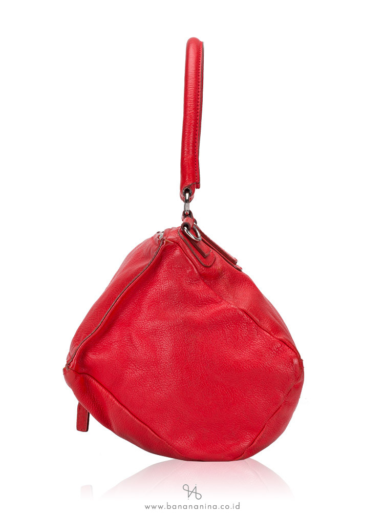 GIVENCHY Medium Pandora Red