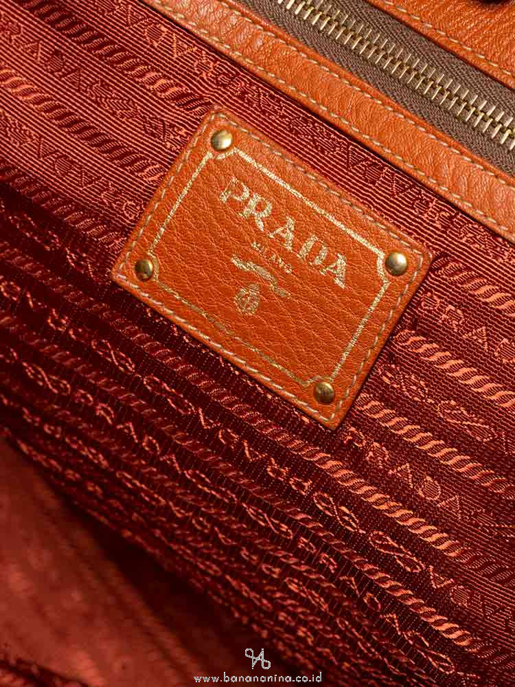 PRADA BN1713 Vitello Daino Tote Palissandro